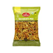 Haldiram's Gujarati Mix Namkeen 200 g